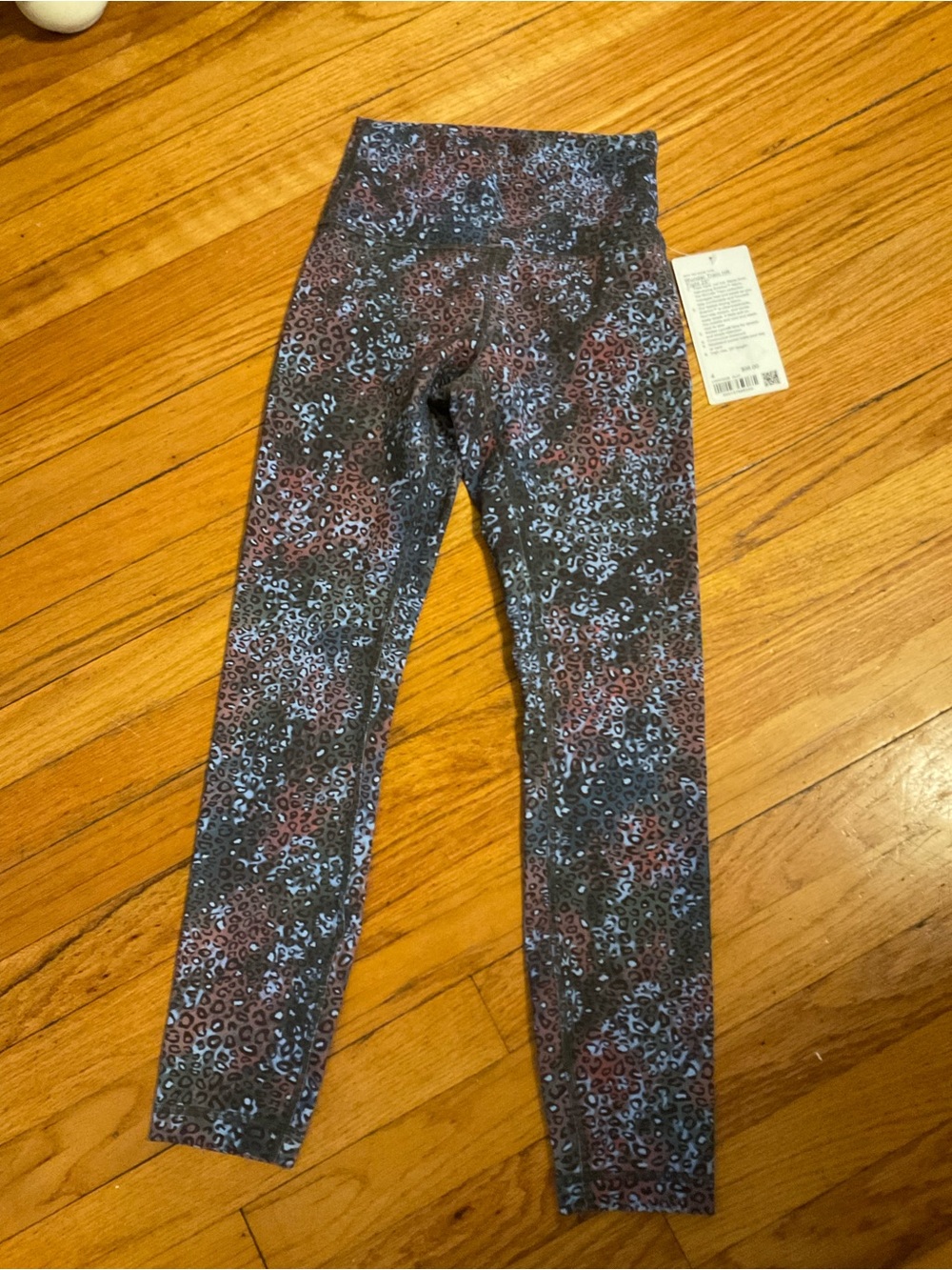 Lululemon Wunder Train HR Tight 25” nwt 98.00 retail gorgeous print!